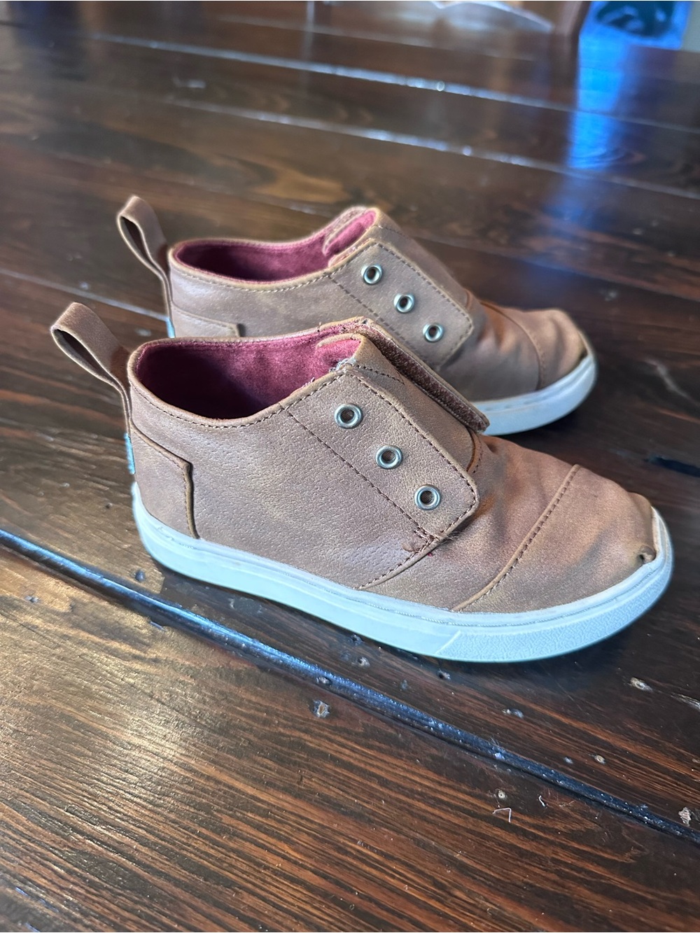 Toms Kids Slip-On Sneakers in Brown